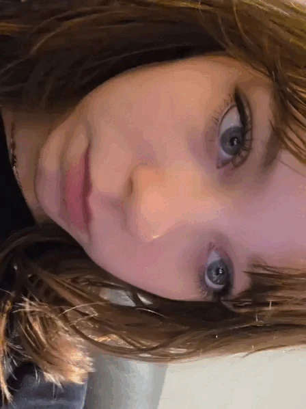 Emma Myers thumbnail