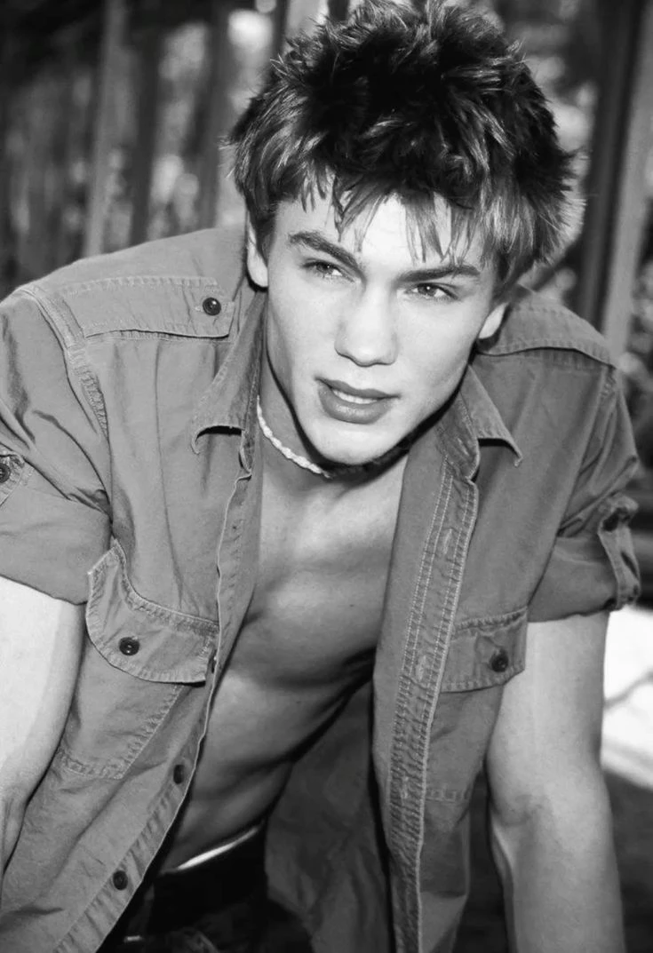 Lucas Scott thumbnail