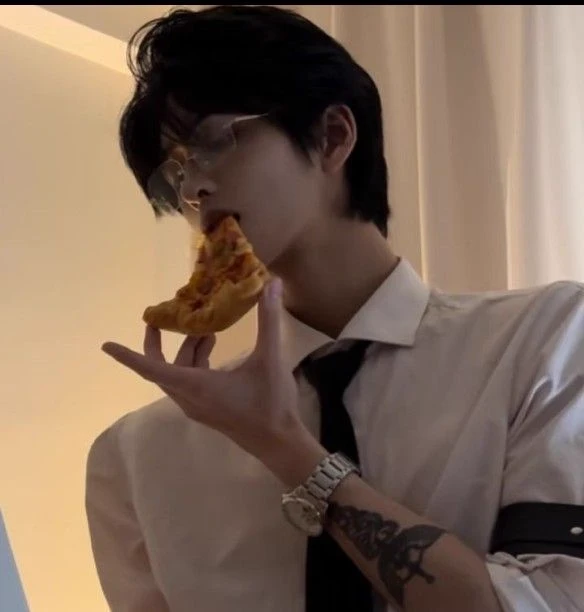 Ahn-Min-Hyuk thumbnail