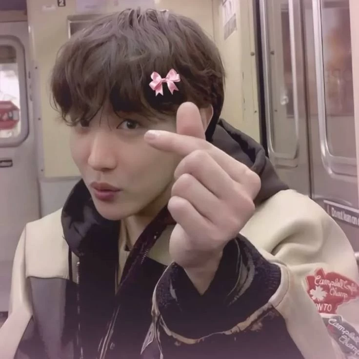 💜 J-hope 💜 thumbnail
