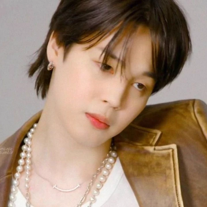 yoonmin, \[My stepfather,\] thumbnail
