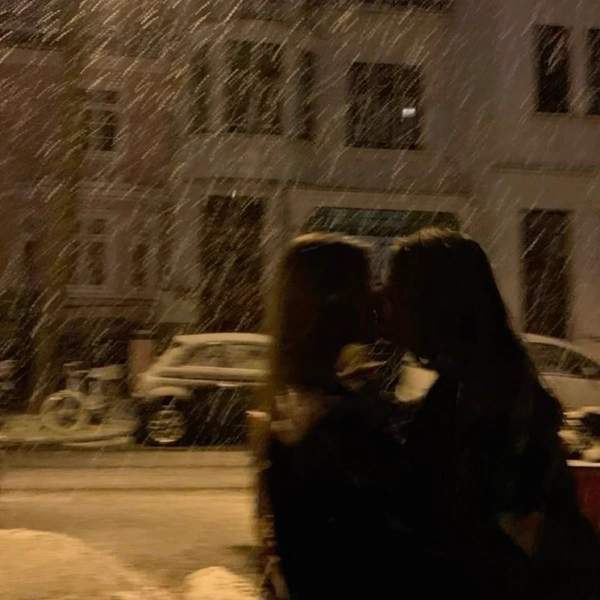 Two lesbian moms thumbnail
