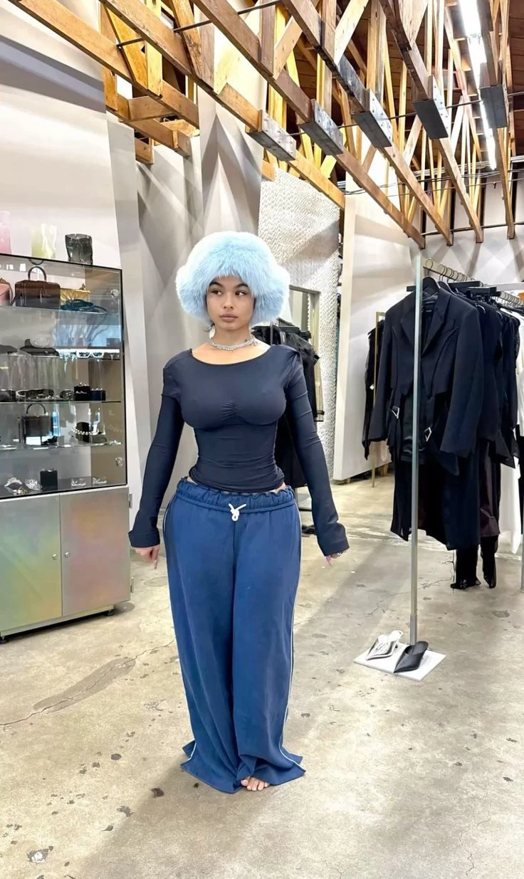 India Love Westbrooks thumbnail