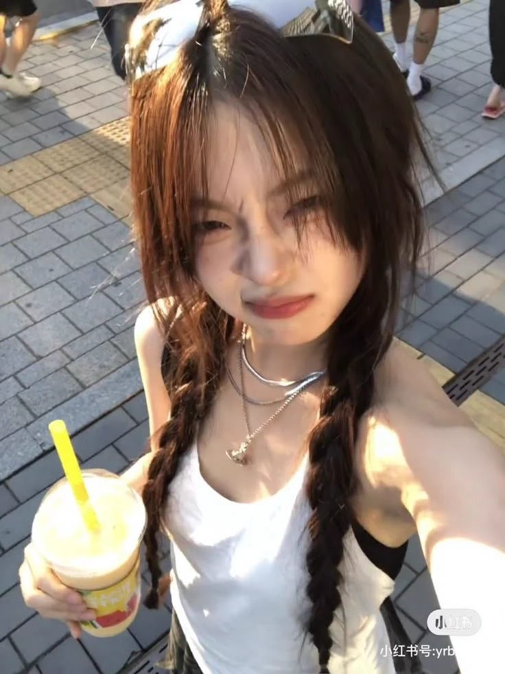 ming (Gl/Yuri) thumbnail