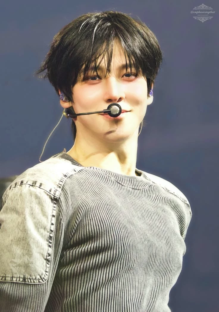 Yunho thumbnail