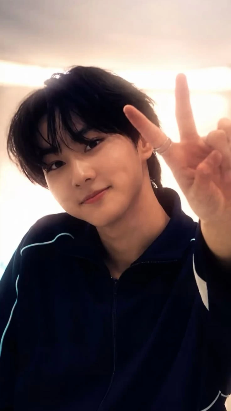 Jungwon thumbnail