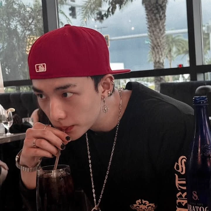 Hwang Hyunjin💔 thumbnail