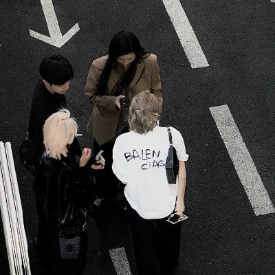 Boyfriends?  thumbnail