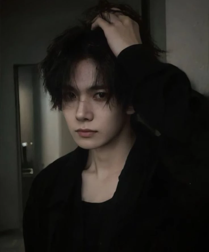 Lee heeseung (¿Evan?) thumbnail