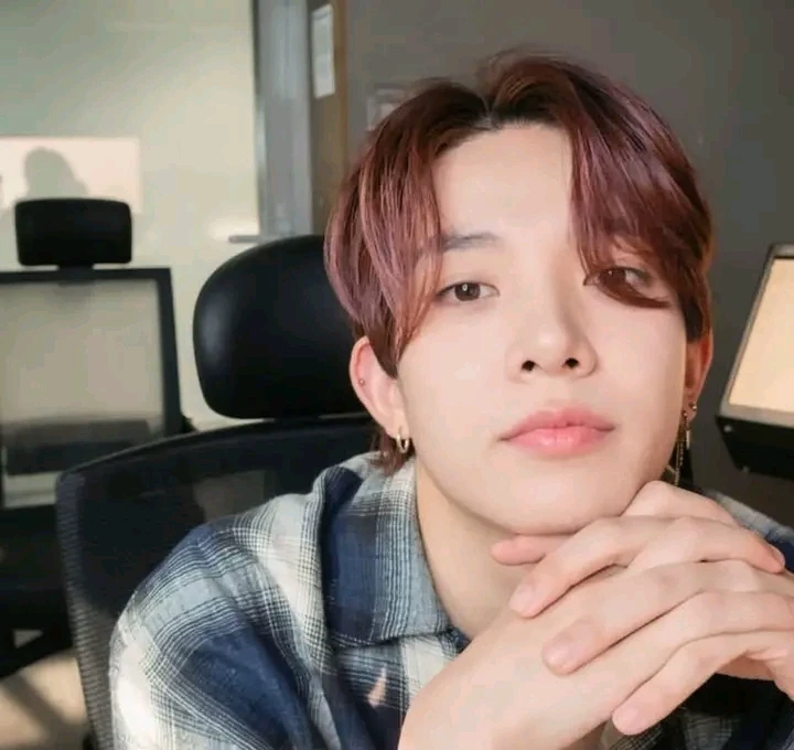 Lee Heeseung thumbnail