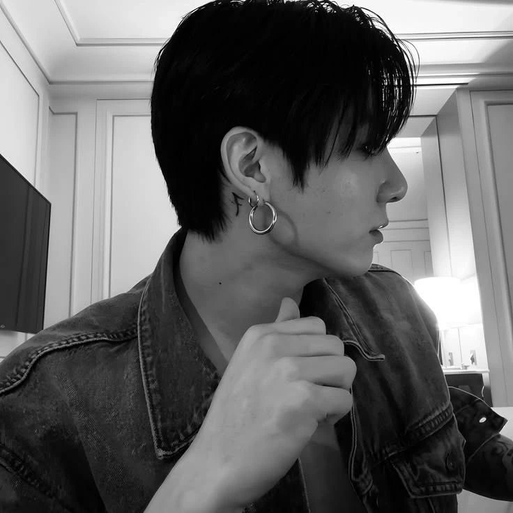 Jungkook thumbnail