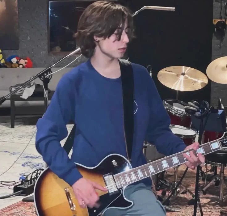 aidan Gallagher thumbnail