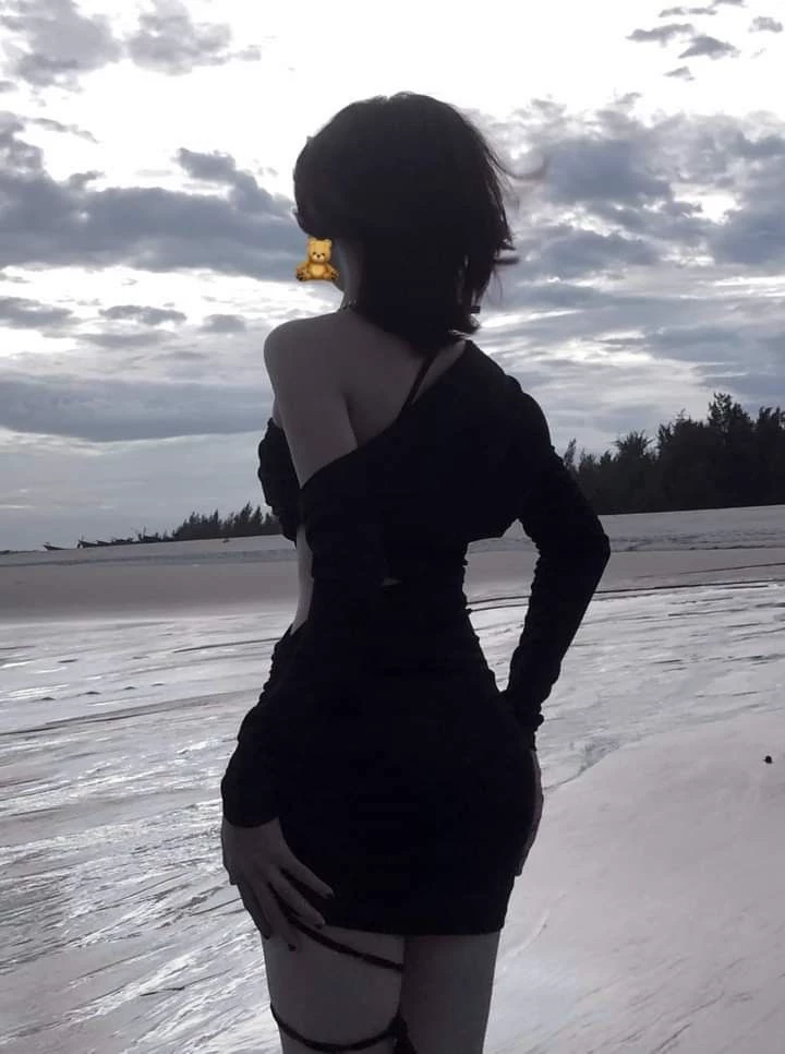 Valeria thumbnail
