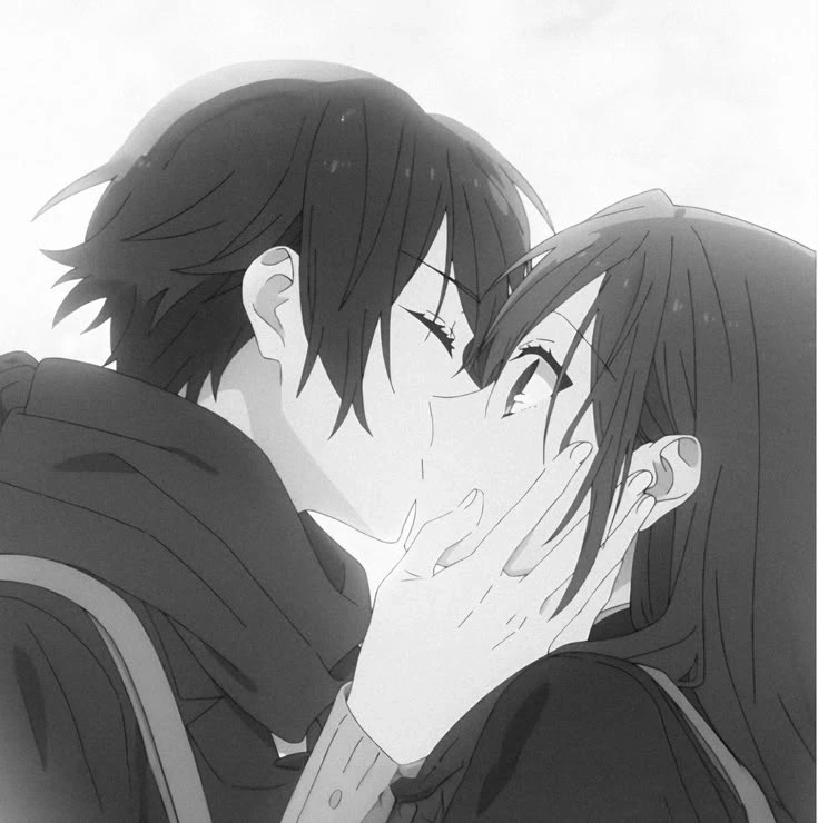 Lucas (your boyfriend) kissed your friend (Mireya) thumbnail