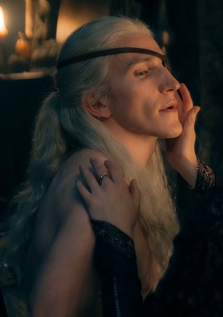 Aemond Targaryen. thumbnail