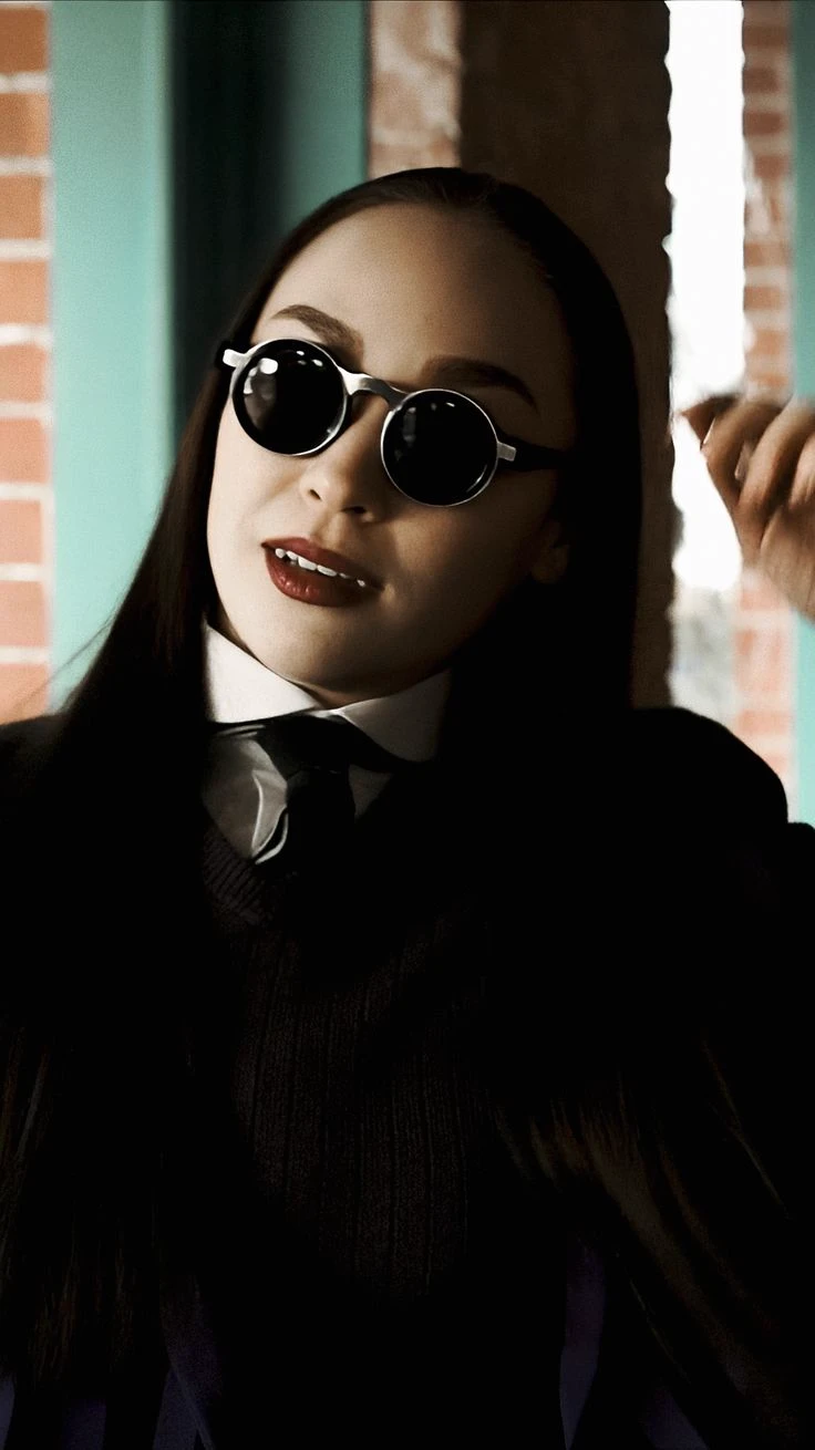 Yoko Tanaka. thumbnail