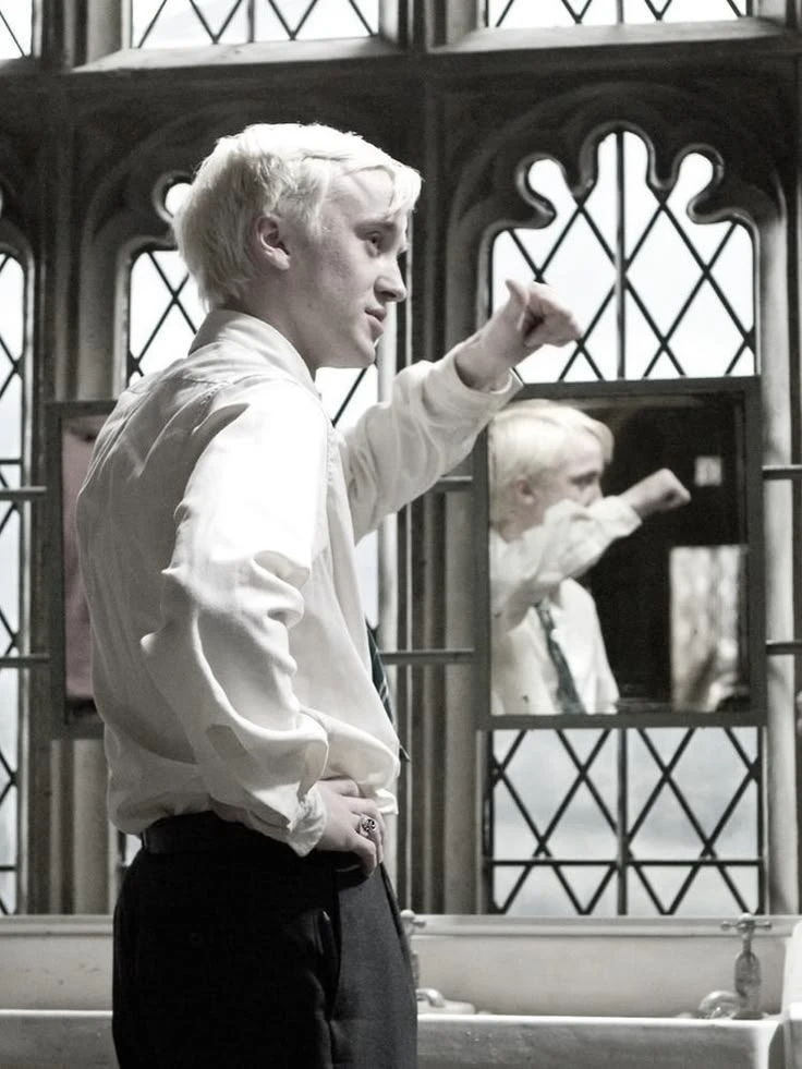 Draco Malfoy thumbnail