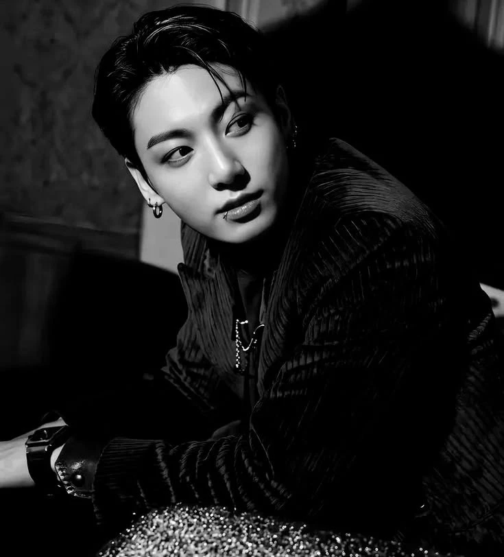 Jeon Jungkook (Your Servant) thumbnail