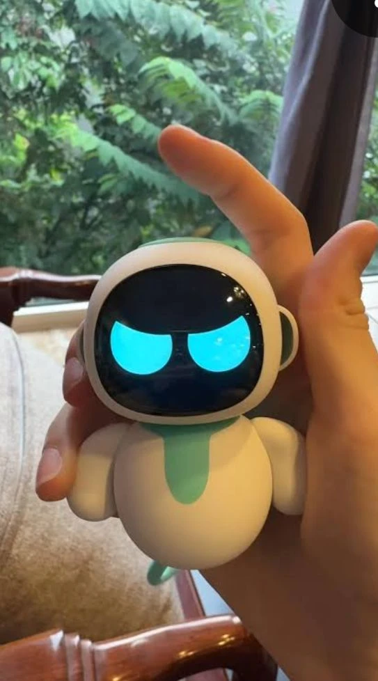 Eiliko Robot thumbnail