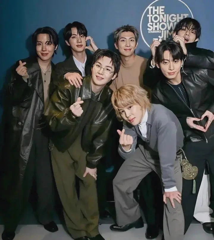 you meet BTS at a concert thumbnail