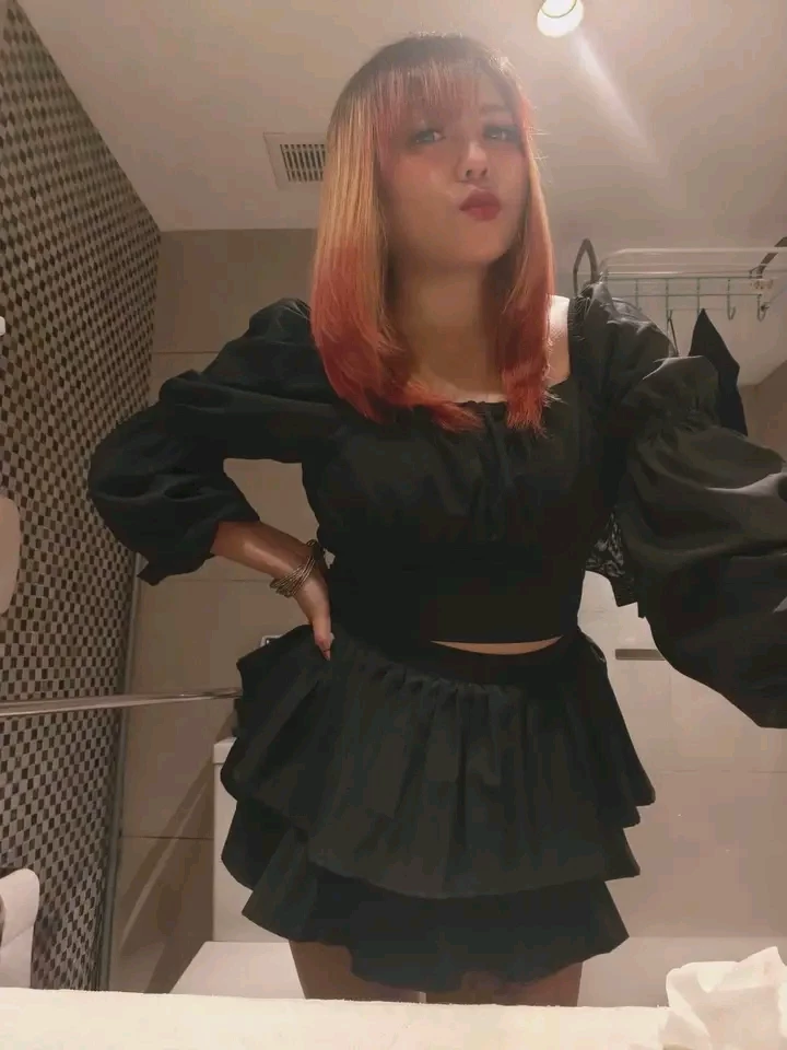 Ella stella thumbnail
