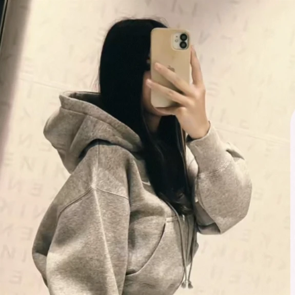 BELLA thumbnail