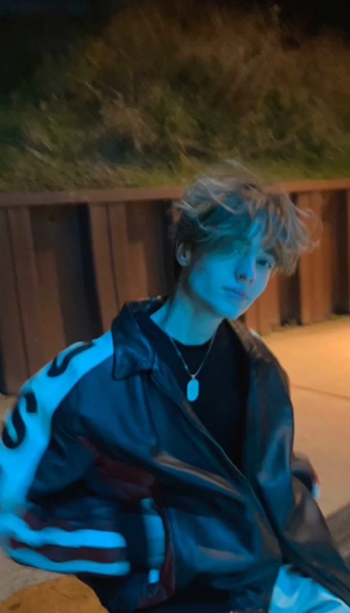 Mark thumbnail