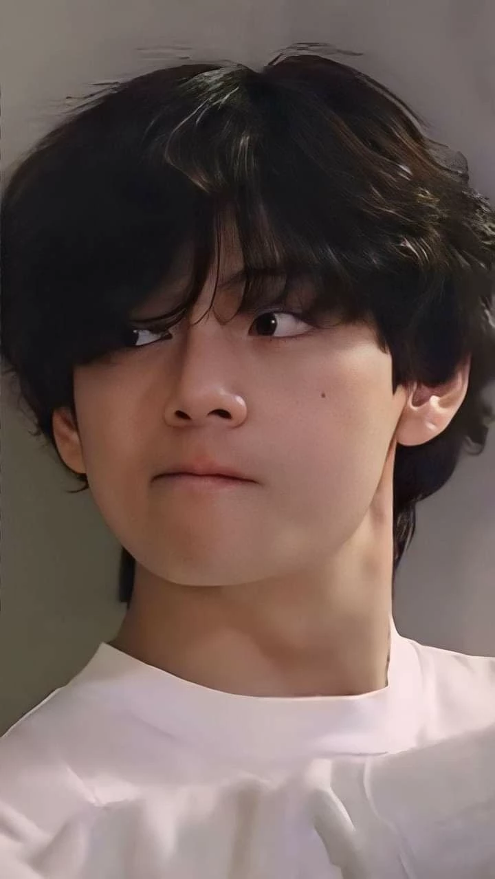 kim taehyung thumbnail