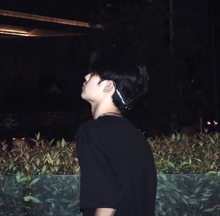 Yujin  thumbnail