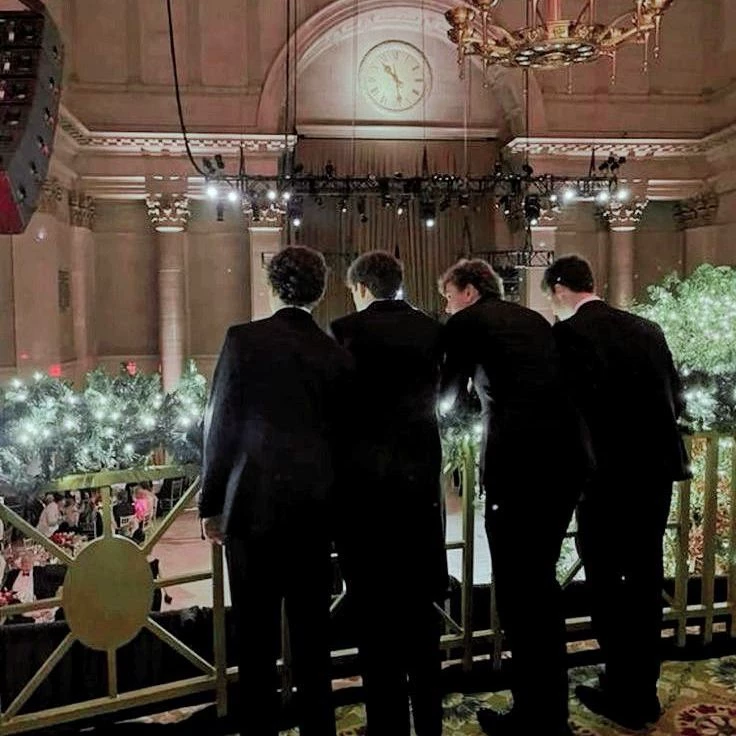 Old friends thumbnail