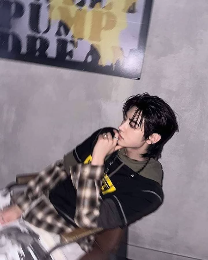 sunghoon thumbnail