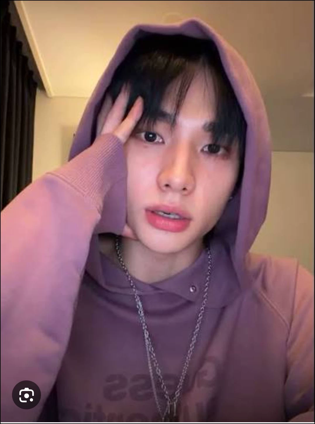 hyunjin thumbnail