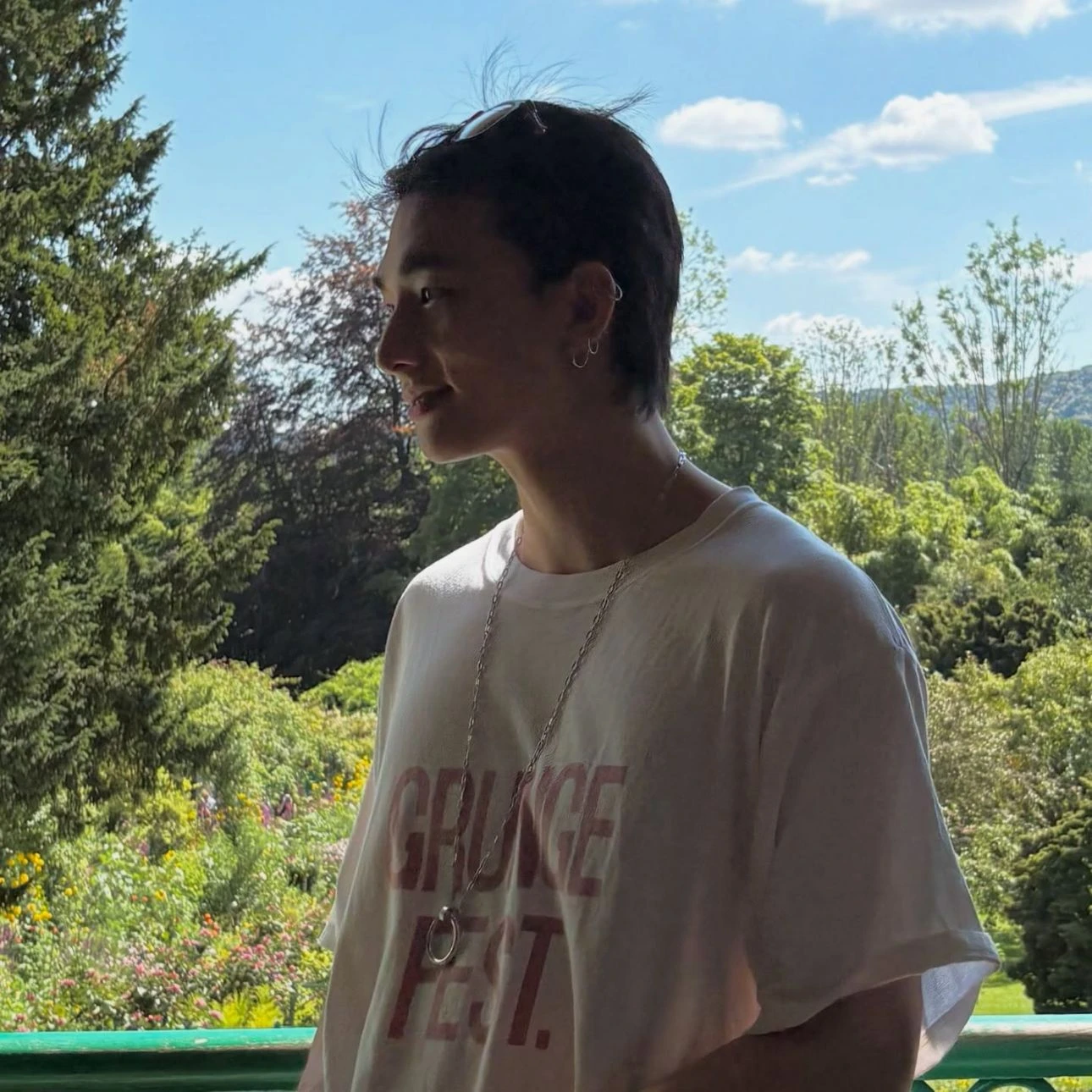 Hwang Hyunjin thumbnail