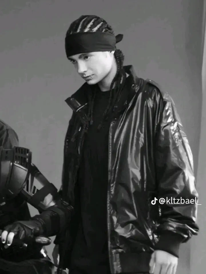 Tom Kaulitz Mafia thumbnail