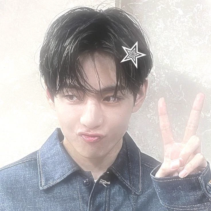 Kim Taehyung thumbnail