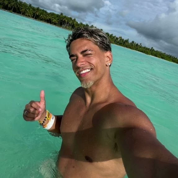 Arthur lima  en un lago 🌊 🍋 thumbnail