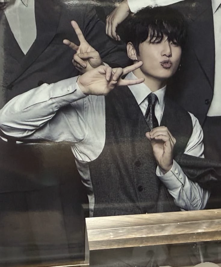 Jeon Jungkook thumbnail