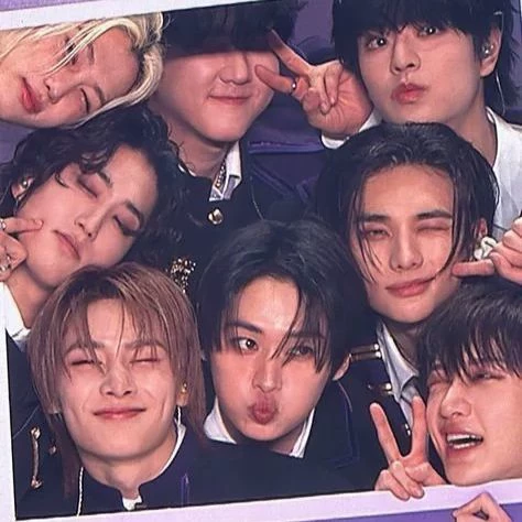 Stray kids/lost children thumbnail
