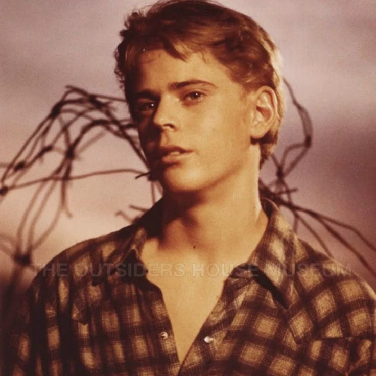 Ponyboy Curtis thumbnail