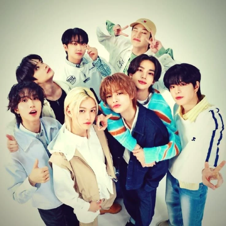 Stray Kids thumbnail