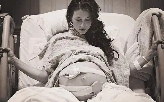 Your Wife Is Giving Birth thumbnail