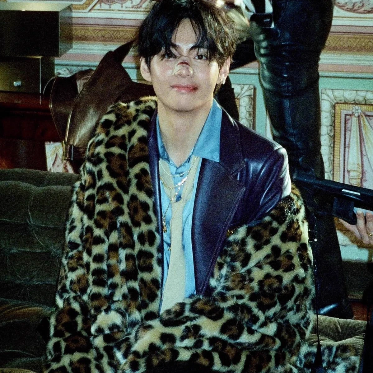 Kim Taehyung thumbnail