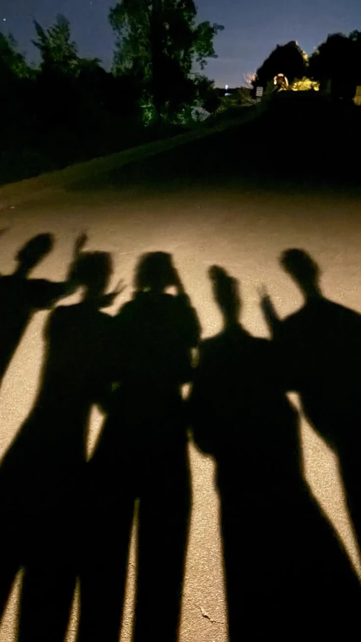 Five friends thumbnail