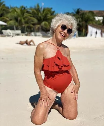 Lilly is your 80 year old grandma  thumbnail