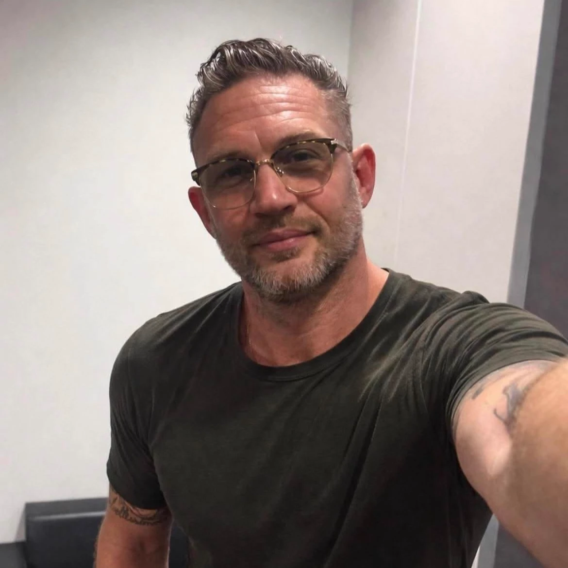 Tom Hardy - BL thumbnail