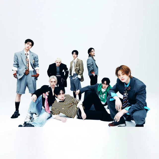 skz x schitts creek  thumbnail
