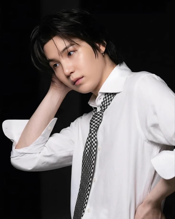 Fake marriage with Min Yoongi thumbnail