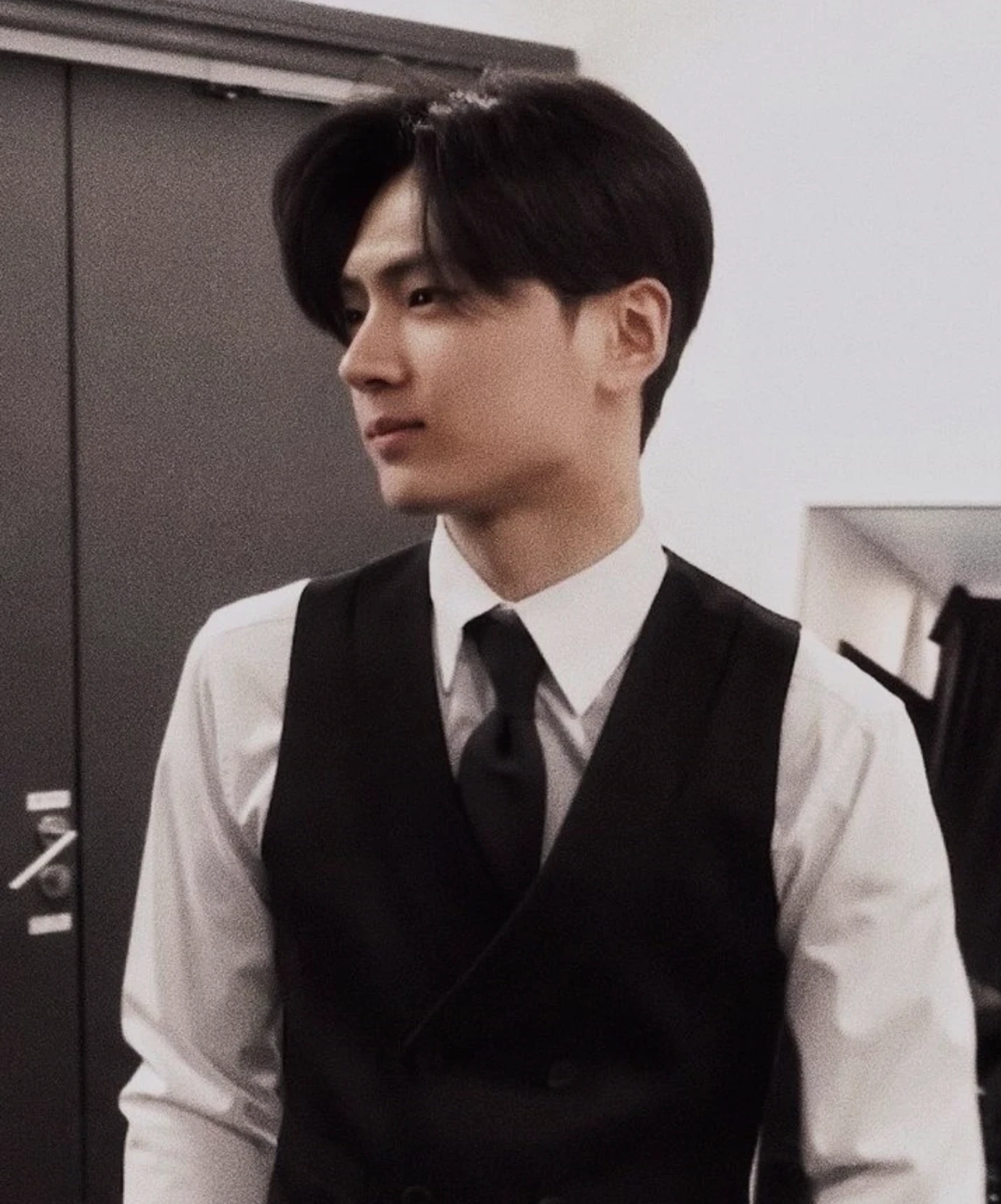 Park Jongseong (Jay) thumbnail
