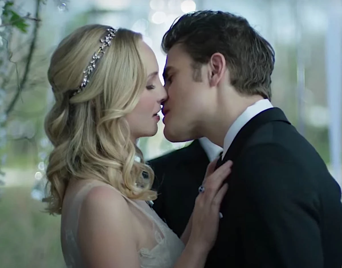 Caroline Forbes and Stefan Salvatore thumbnail