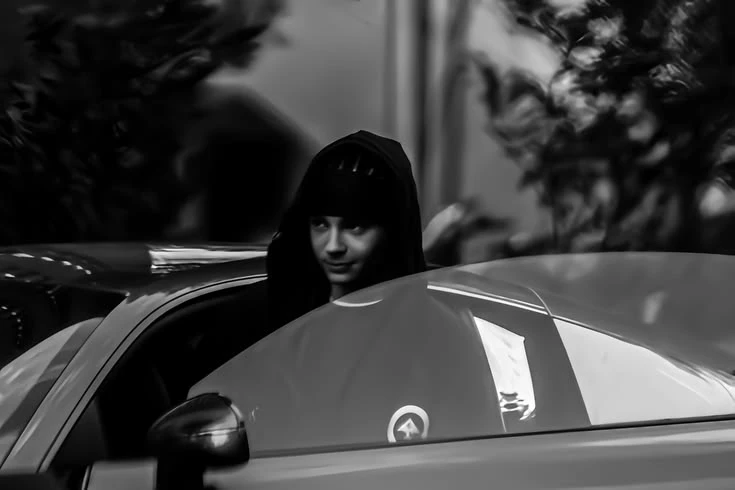 TOM KAULITZ thumbnail